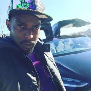 Meet your Posher, Tarik