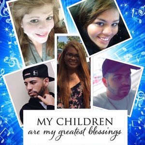 Meet your Posher, Ivette