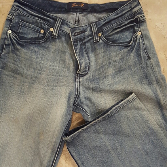 Seven jeans