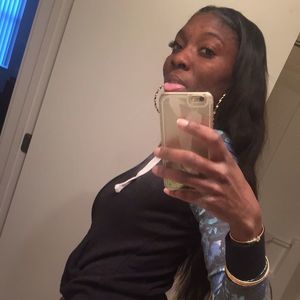 Meet your Posher, Shay