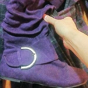 Ladies faux suede purple boots size 8