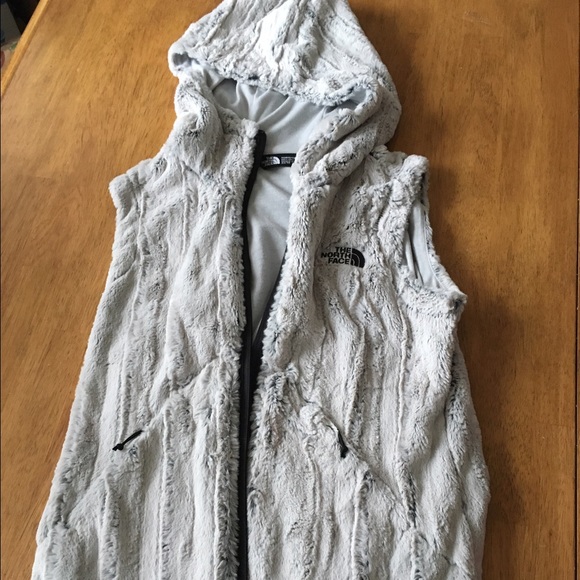 North Face Vest XS NWOTs - Picture 2 of 3