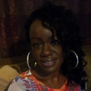 Meet your Posher, Kisha