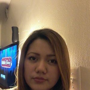 Meet your Posher, Ely