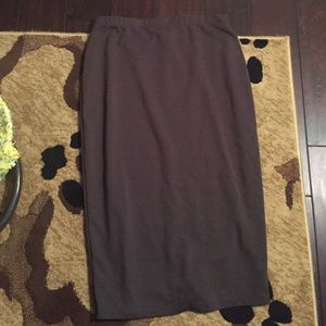 Max studio NWT pencil midi