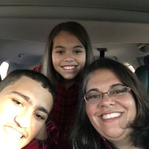 Meet your Posher, Kim