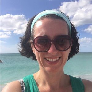 Meet your Posher, Marisa