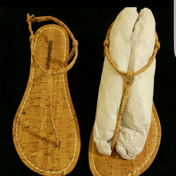 Bernardo Sandals