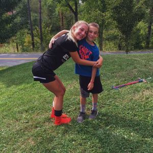 Meet your Posher, Caitlin