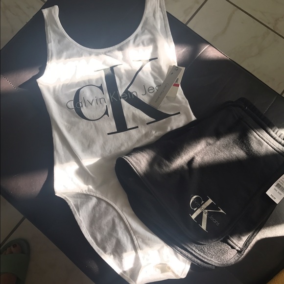 🎉🎉 Calvin Klein outfit