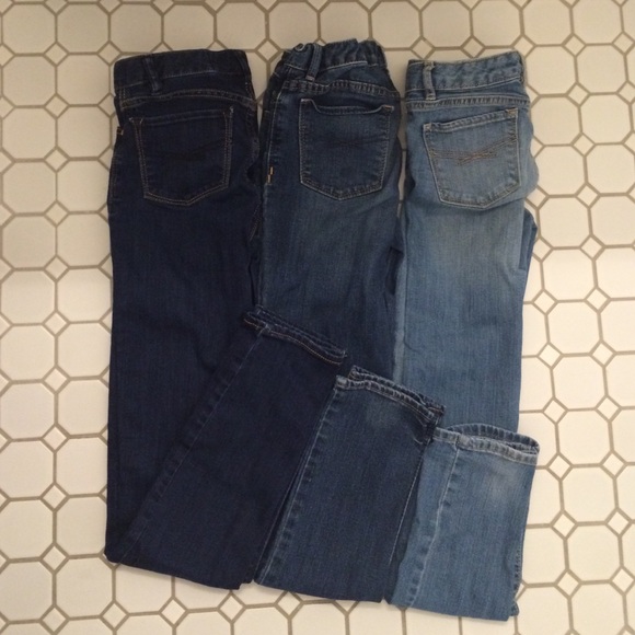 3 pairs of Gap super skinny slim jeans. Only $20! - Picture 4 of 4