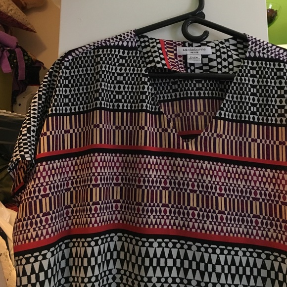 LP Aztec print top - Picture 2 of 2