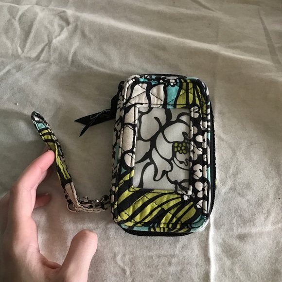 Vera Bradley Smartphone Wristlet