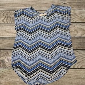 Cute blue white and black top