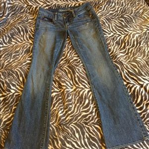 AEO - Size 0 (Artist) short length blue jeans🌀