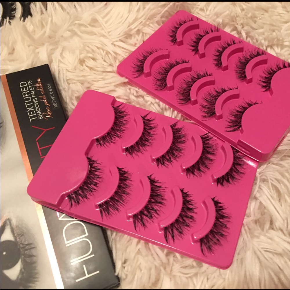 5 pack" The natural" lashes - Picture 2 of 3