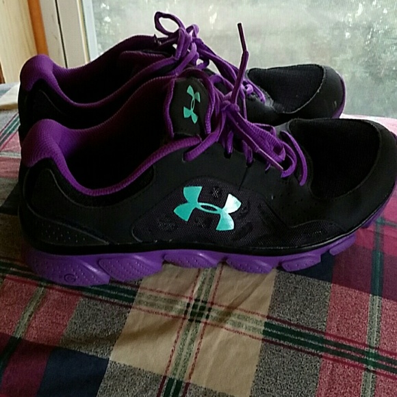 Under armor shoes