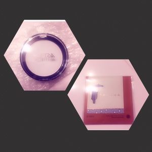 Tatcha Japanese Beauty Papers/Ofra Oil-Cont. Powd.