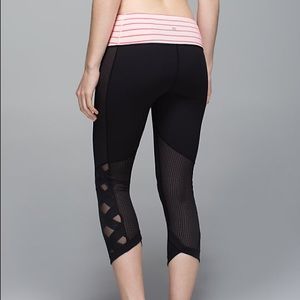Lululemon Var-City Crop Size 4