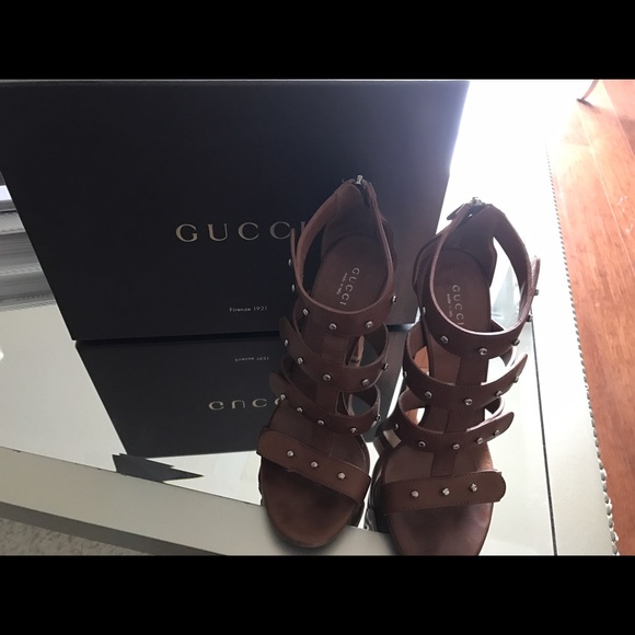 Gucci shoes
