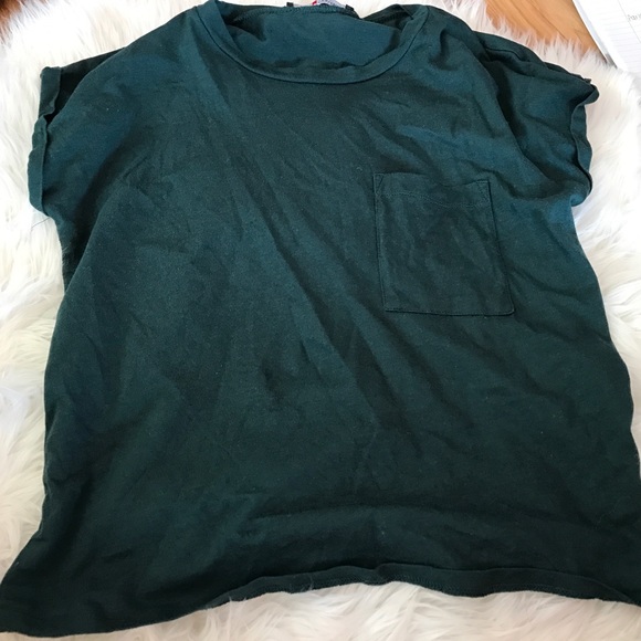 green crop top