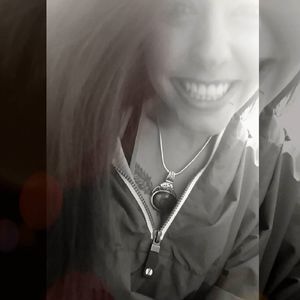 Meet your Posher, Logan elizabeth