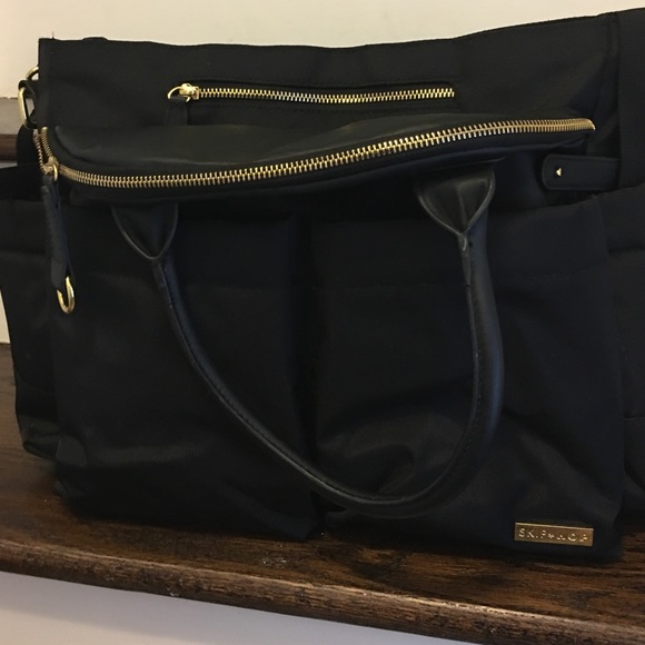 Skip hop 'chelsea' diaper bag