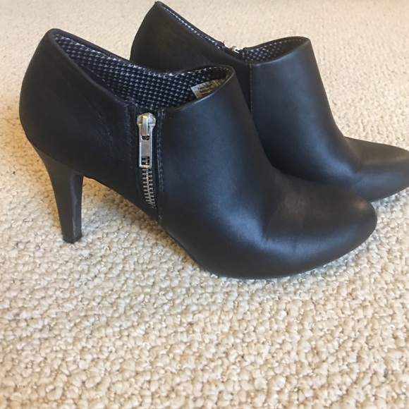 Black heeled booties