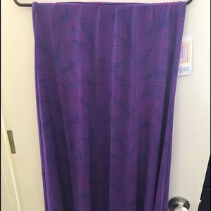 LuLaRoe BNWT Small Maxi