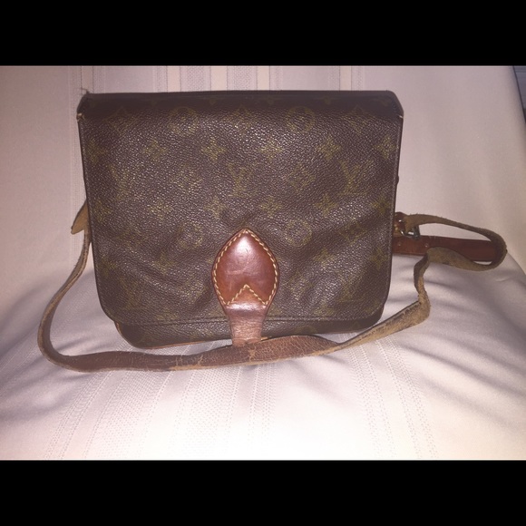 Louis Vuitton vintage cross body bag