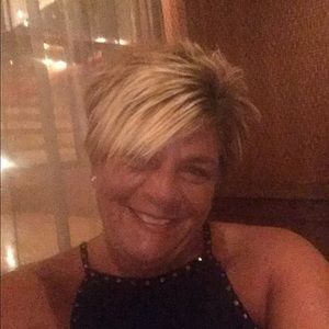 Meet your Posher, Roberta