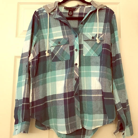 Hooded flannel shirt! - plus