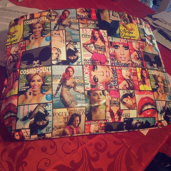 Magazine tote bag
