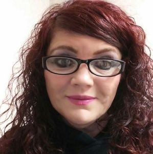 Meet your Posher, Sherry