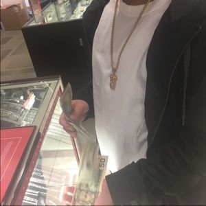 Meet your Posher, Tony