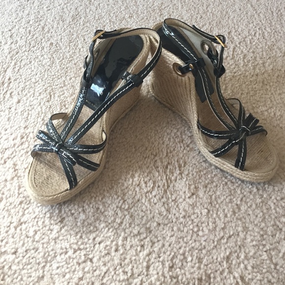 Wedges✨ - Picture 3 of 4