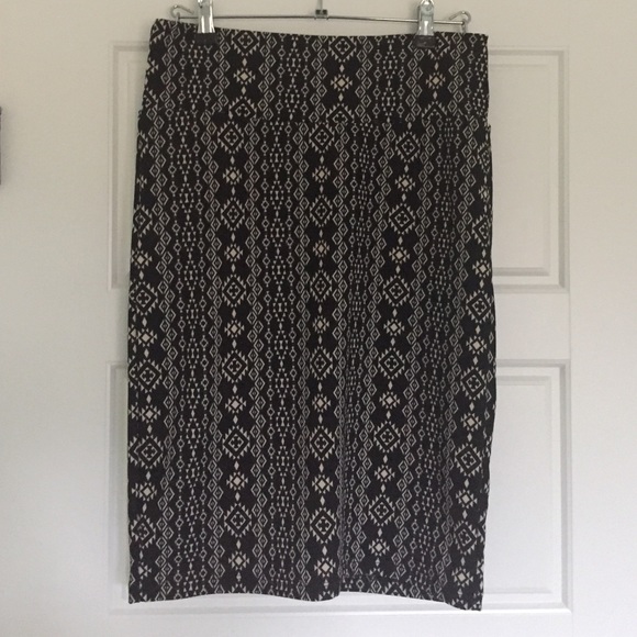 LuLaRoe - NWOT Cassie Skirt