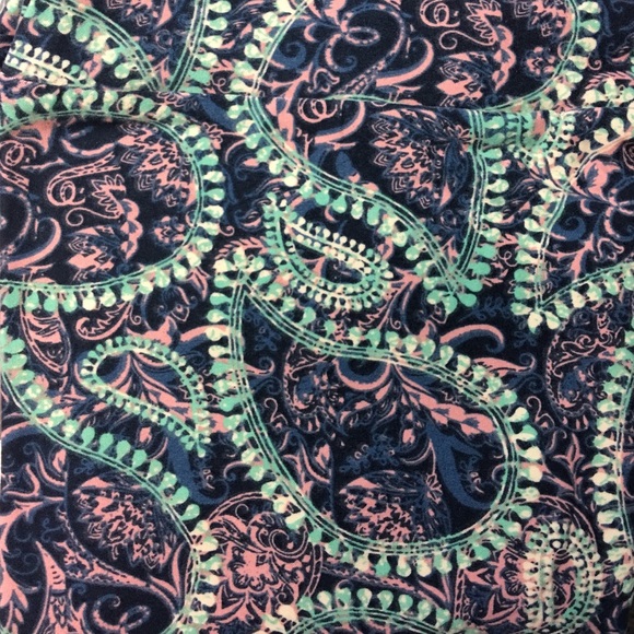 LuLaRoe TC Paisley Leggings