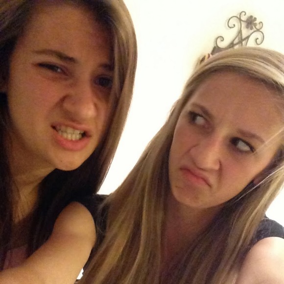 Meet your Posher, Bella