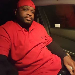 Meet your Posher, Travis