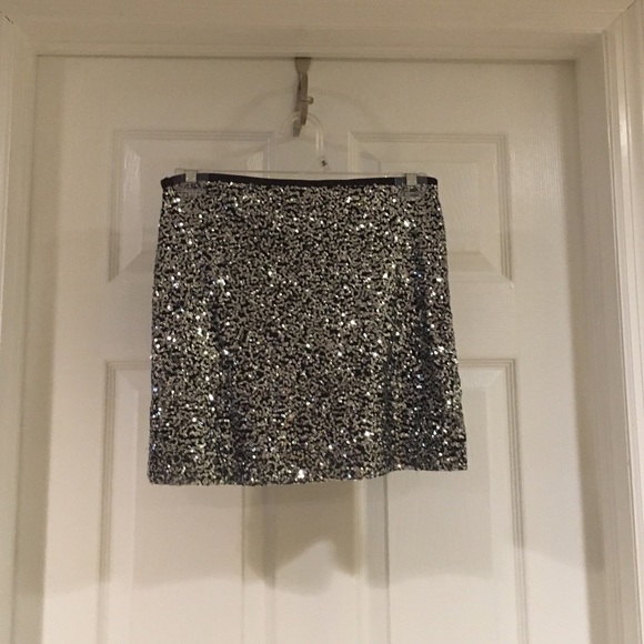 Express Sequin Mini skirt - Picture 1 of 3