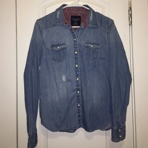 American Eagle Outfitters denim button up