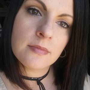 Meet your Posher, Izzy