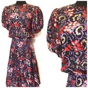 Vintage Dresses - Vintage Floral 100% Silk Puff sleeve dress Vintage Dresses - Vintage Floral 100% Silk Puff sleeve dress