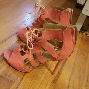 pink stillettos. worn 2-3 times. size 10