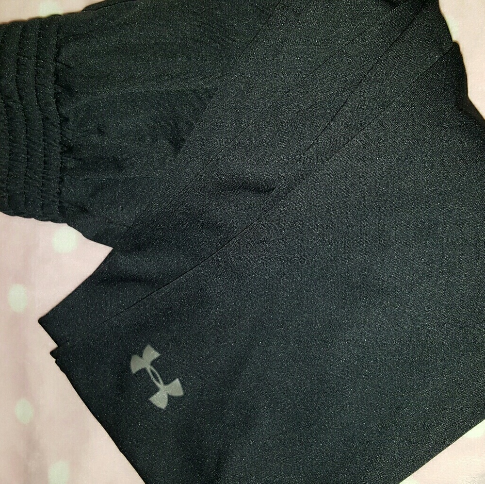 Under armour sweats
