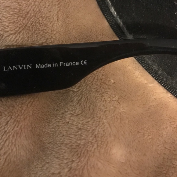 Lanvin gorgeous sunglasses! - Picture 3 of 4