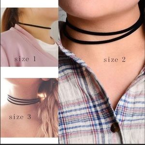 CHOKER NECKLACES!!!