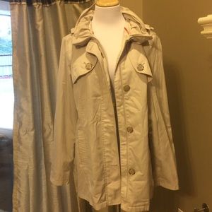 Jones New York Weather Resistant Lightweight Coat