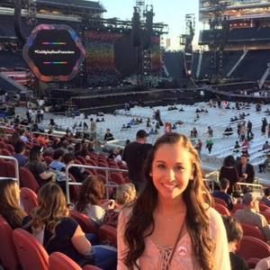 Meet your Posher, Sara